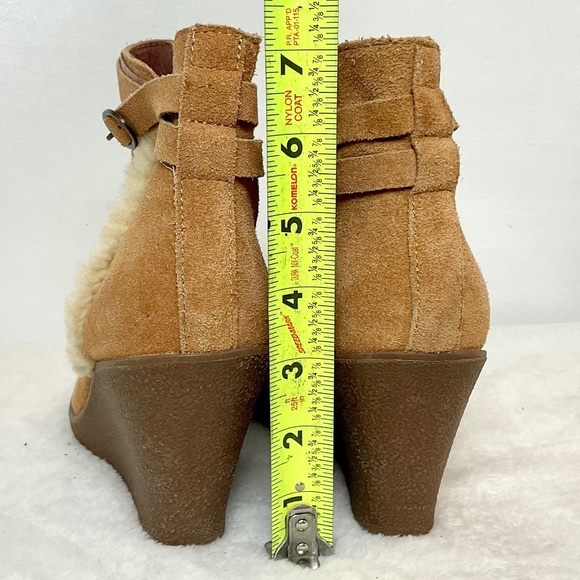 BJORNDAL AMY Fur Lined Brown Zip Up Ankle Wedge Suede Winter Booties Size 9 - Picture 2 of 16